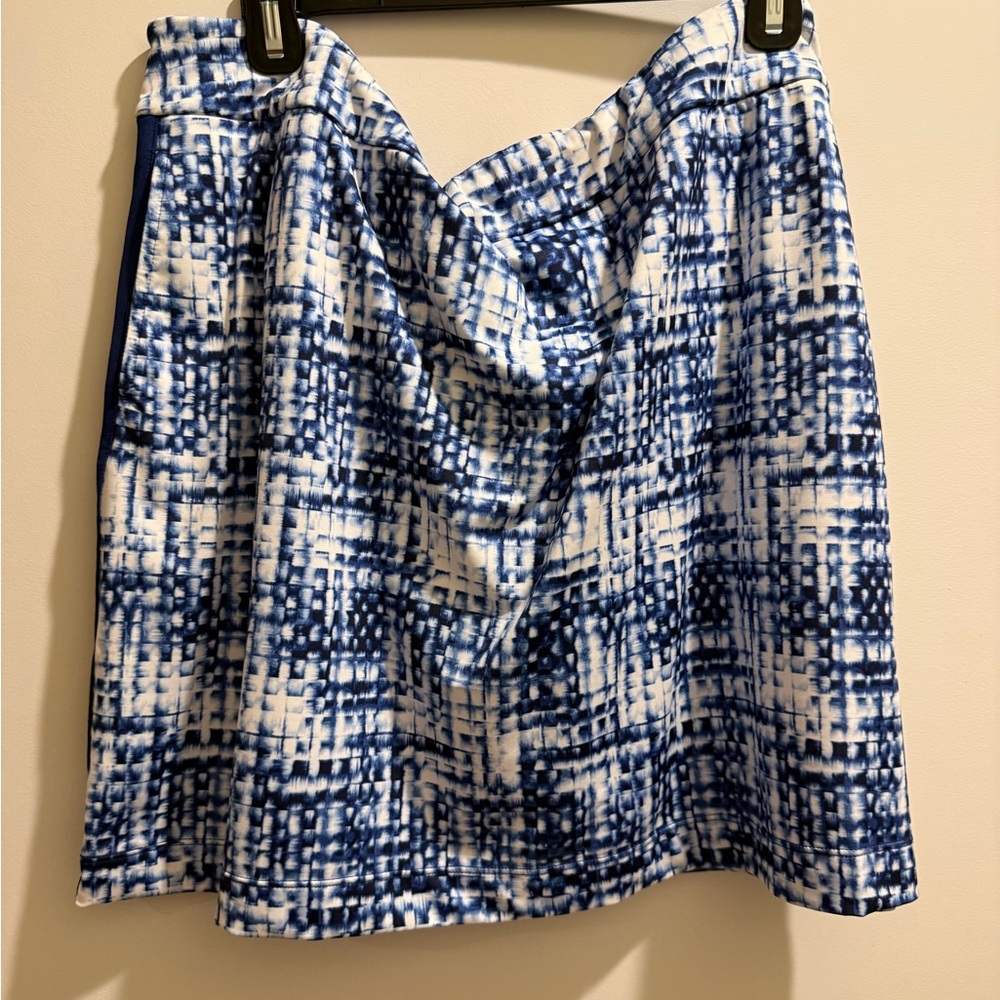 Ep New York Blue and White Patterned Women's Skort